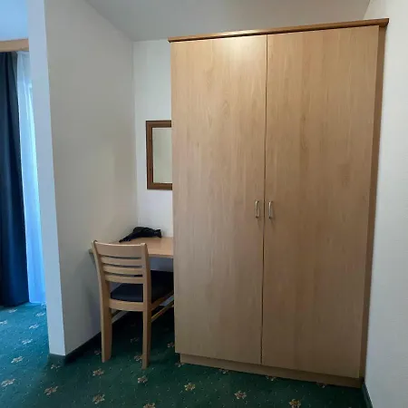 Heijerhof - 4 *